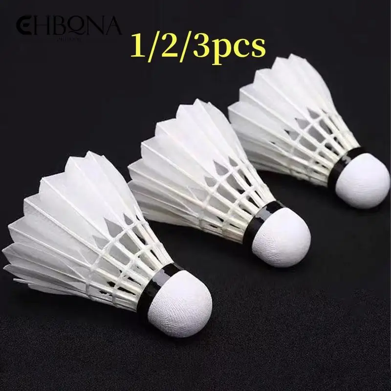 ريشة بدمنتون جديدة من ريش الإو - مراجعة Feather Shuttlecock وسعره